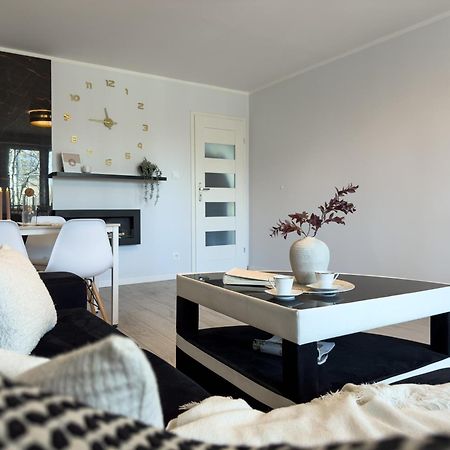 Apartament Nieopodal Centrum Nauki Cogiteon Krakow Bagian luar foto